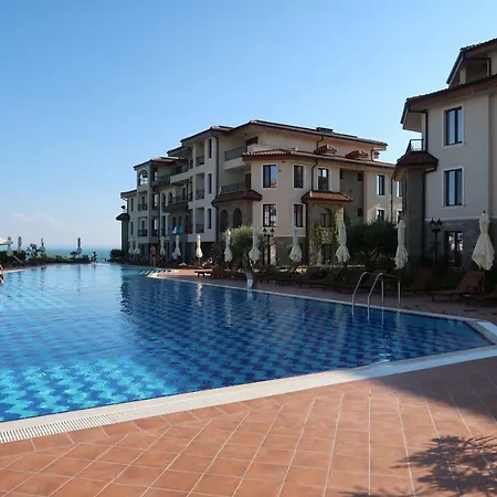 Apartment Luxe 3-room Sea View *